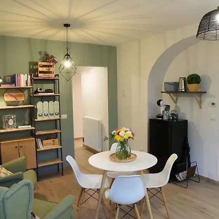 A Casa Di Costanza